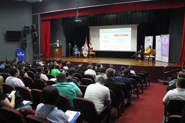 Realizan el primer Foro Departamental de la Cultura Emprendedora - ADN Digital