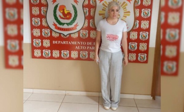 Denunció millonario hurto y quedó detenida por poseer orden de captura