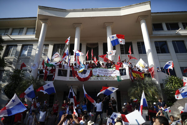 "Sí se pudo", celebra Panamá tras declararse inconstitucional el polémico contrato minero - MarketData