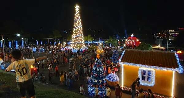 Ciudad del Este: encendido de luces de la Navidad Sustentable será este viernes - ABC en el Este - ABC Color
