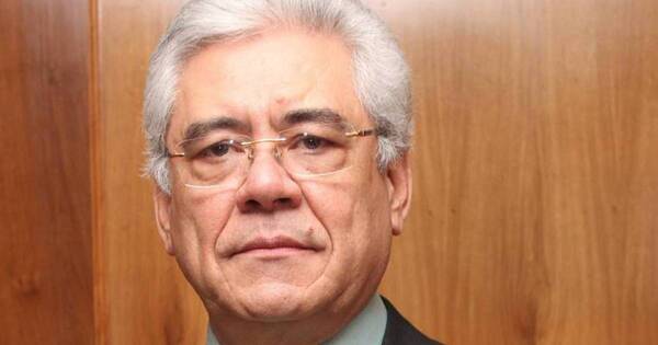 La Nación / Ratifican que exrector guarde reclusión en La Esperanza