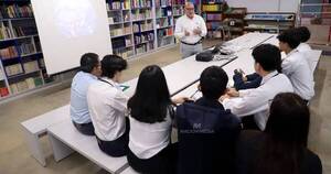 La Nación / Charla en Arambé - OJO Galería