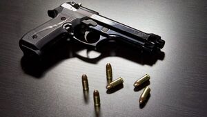 Red de gestores opera venta de armas a la vista de todos en la frontera