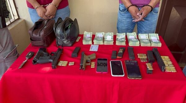 Horqueta: detienen a dos jóvenes con armas y dinero en efectivo - Radio Imperio 106.7 FM