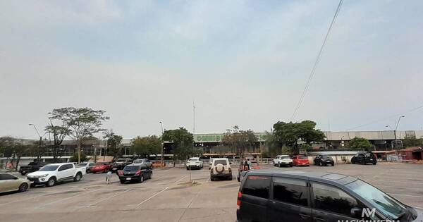 La Nación / Calor húmedo: temperaturas rozarán los 40 grados