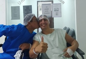 FCM-UNA: Amor entre hermanos hace posible un nuevo trasplante renal en Clínicas - Unicanal