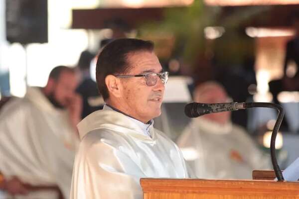 Caacupé: erradicar la pobreza y defender la familia, dijo el presbítero Arévalos - Nacionales - ABC Color