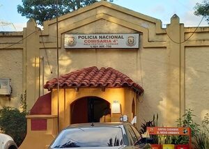 Policía quedó detenido en su comisaría por robar evidencias