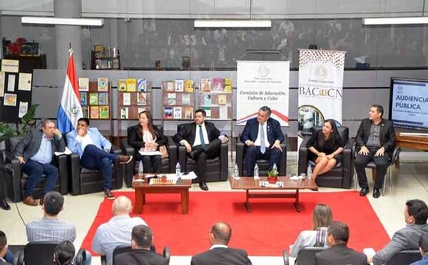 Tiki González presenta en debate multisectorial proyecto de redistribución de recursos del Fonacide | DIARIO PRIMERA PLANA