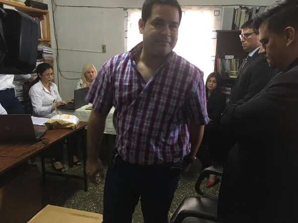 Juez se opone a sobreseimiento del exintendente de Concepción Alejandro Urbieta - Nacionales - ABC Color