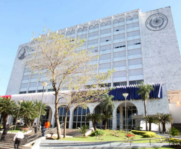 Diario HOY | Designan a César Diesel como miembro del Tribunal de Cuentas