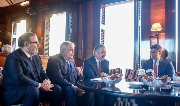 Presidente de la República mantuvo reunión con representantes de la empresa italiana Fratelli Beretta