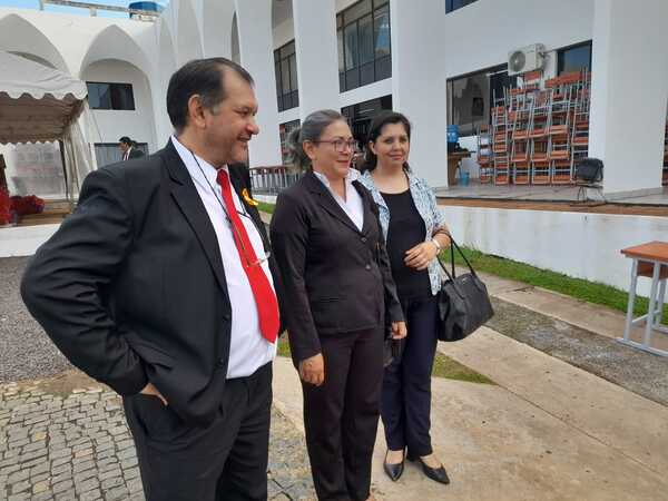 INSTITUCIONES EDUCATIVAS RECIBEN MOBILIARIOS PEDAGÓGICOS.