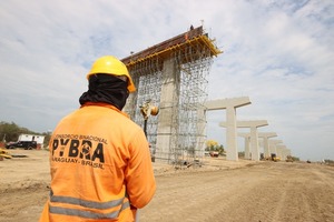 Diario HOY | Reportan avance del 40% en las obras del puente de la Bioceánica