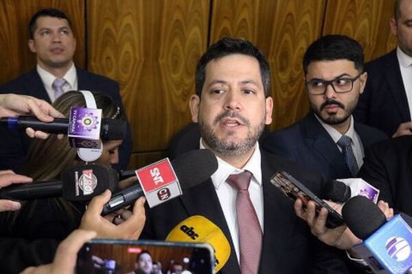La oposición pretende culpar de todo a Cartes, según Latorre - ADN Digital