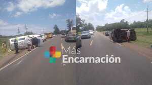 Camioneta vuelca tras intentar adelantarse a un ómnibus sobre la Ruta PY01 en Carmen del Paraná