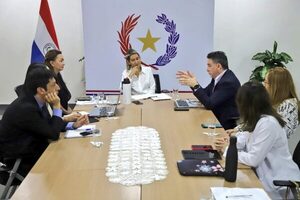 Ministerio de Trabajo y MIC analizan legislación laboral para plataformas de movilidad y delivery - El Trueno