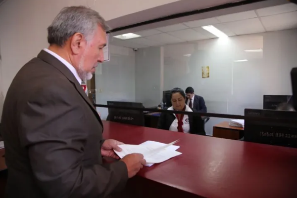 Senado presentó denuncia formal contra Sandra Quiñónez