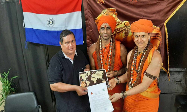 Kailasa en un país imaginario, pero en Paraguay lo reconocen