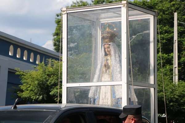 Caacupé: tradicional visita de la Virgen de Itatí  - Nacionales - ABC Color