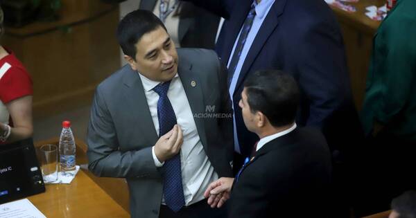 La Nación / Nakayama buscó arrastrar a otros liberales en su renuncia, aseguran