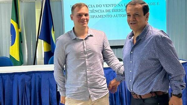 ¡Le falta babero! Rubén Darío Da Rosa orgulloso de su hijo que terminó la facu