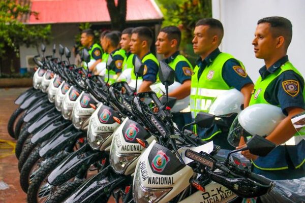 Comandante de la Policía reafirma gran despliegue de agentes en 'Operativo Caacupé' y 'Año Paha' - trece
