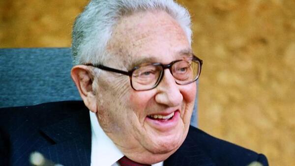 Muere el ex secretario de Estado estadounidense Henry Kissinger a los 100 años