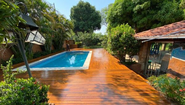 En Riveros Parquet son expertos en madera (el mantenimiento de pisos es su servicio estrella)