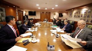 La Corte regala cargo al hijo de su presidente; fue 19 de 22 candidatos
