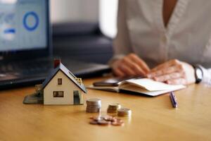BCP reporta normalización en el endeudamiento de los hogares paraguayos - MarketData