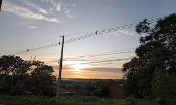 Jueves con ambiente caluroso e inestable en gran parte del país