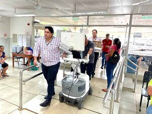 Fundación Tesãi entrega moderno equipo de Ecografía al Hospital Regional de CDE | DIARIO PRIMERA PLANA