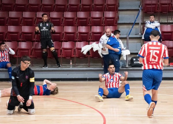 Versus / Paraguay no tuvo piedad de Estados Unidos