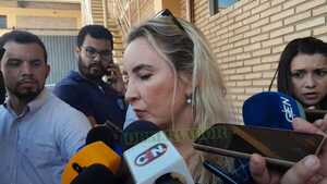 Documentos y firma comprometen a agente de Interpol en borrado de código rojo
