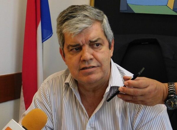 Código Rojo: Enrique Riera debe dar explicaciones en el Congreso, dice Celeste Amarilla · Radio Monumental 1080 AM
