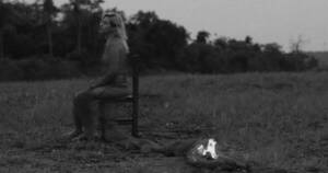La Nación / “Yo y la que fui”: video-performance se estrena en Exaedro