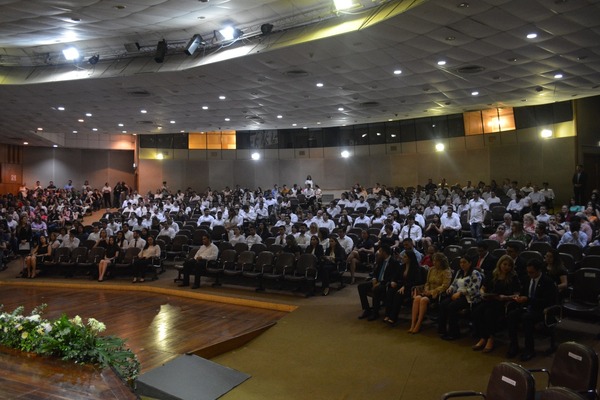 Finalizan Diplomados TIC de la Facultad Politécnica con más de 500 beneficiarios del MITIC