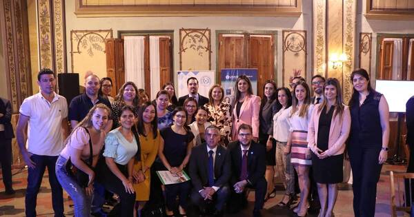 La Nación / Implementan sistema que facilita la labor de los defensores públicos