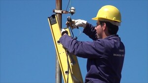 ANDE lanza unidad especial contra conexiones clandestinas y ofrece promoción para regularizar situaciones