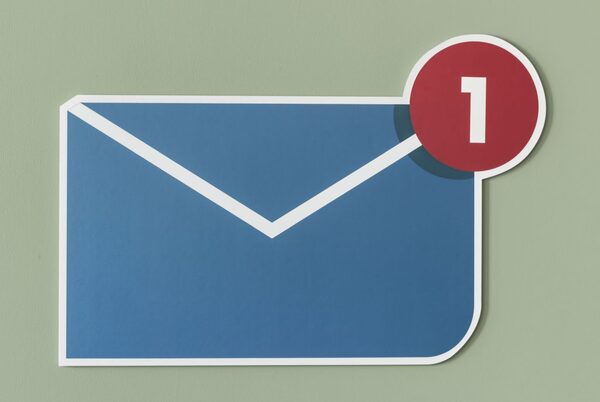 Alerta sobre supuestas facturas electrónicas enviadas por correo - La Clave