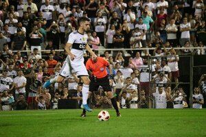 ¡Ale Silva habría acordado su ida a Libertad en el 2024!