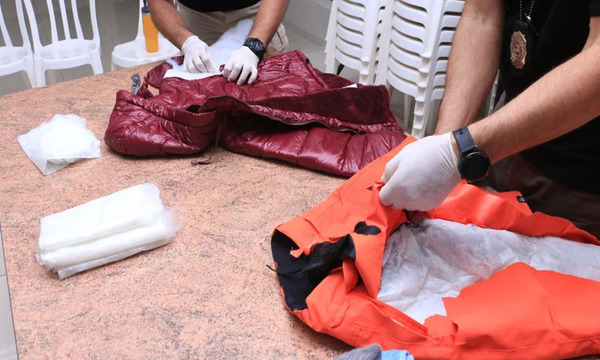 Camperas con cocaína en gel impregnadas iban a ser enviadas a Londres