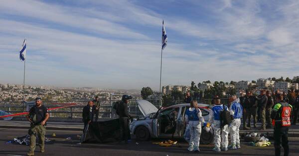 La Nación / Atentado de Hamás en Jerusalén deja tres muertos