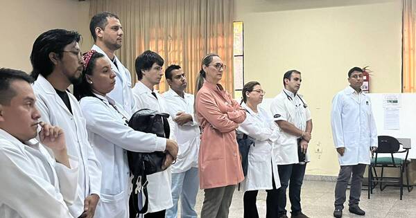 La Nación / INS: evaluaron competencia profesional de médicos con títulos extranjeros