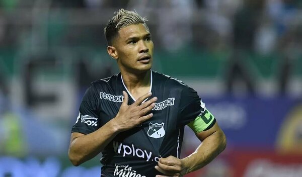 Versus / ¡Insólito! Dura sanción para Teófilo Gutiérrez por conducta inapropiada con una mujer