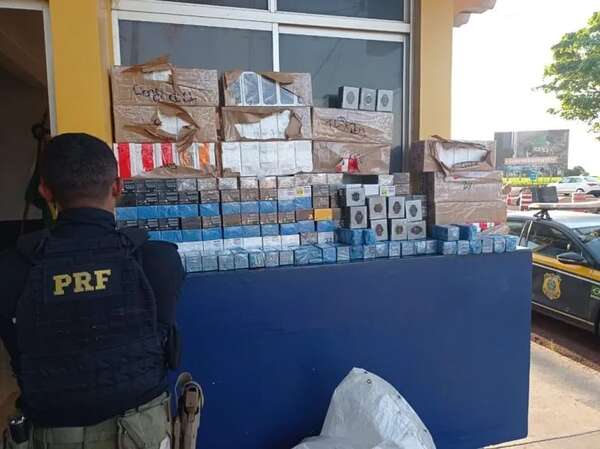 Brasil: incautan 425 celulares y 70 relojes procedentes de Ciudad del Este - ABC en el Este - ABC Color