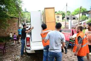 Culmina operativo retorno de damnificados por crecida en el Este - ABC en el Este - ABC Color