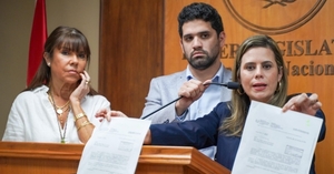  Legisladores de la oposición acusaron al MEC de “blanquear” a Hernán Rivas