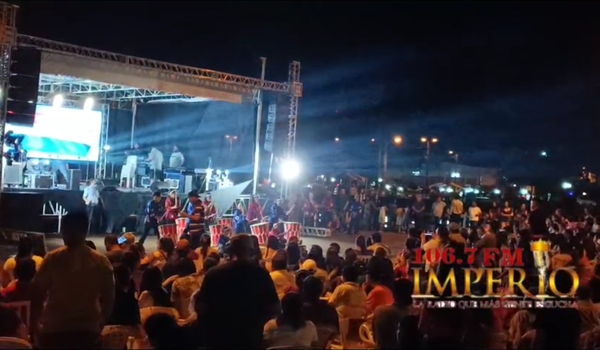 Multitudinaria presencia ciudadana en la serenata por los 124 años de Pedro Juan Caballero - Radio Imperio 106.7 FM